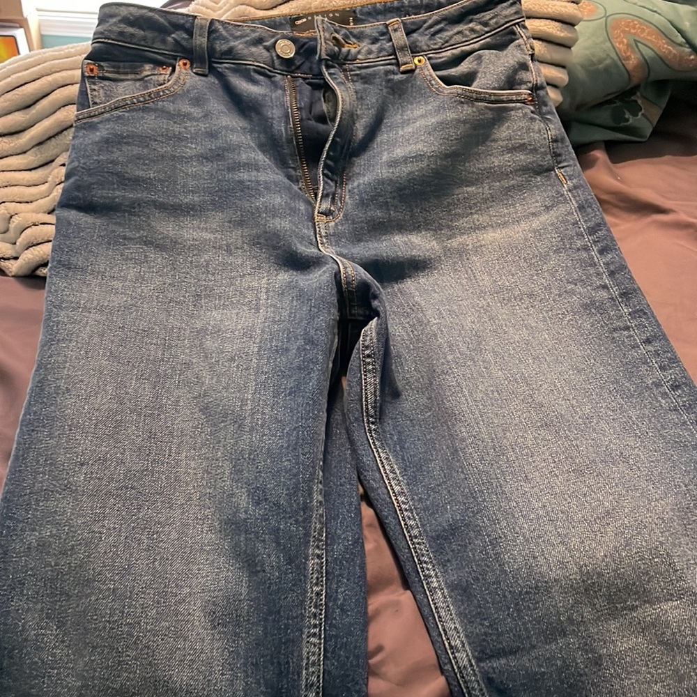 Blue mom jeans